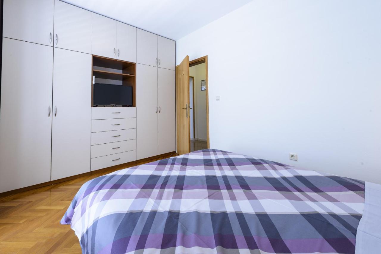 Apartment Tija Two Bedroom Apartment With Balcony And Partial Sea View Dubrovnik Eksteriør billede